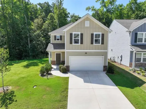 408 Paulownia Circle
