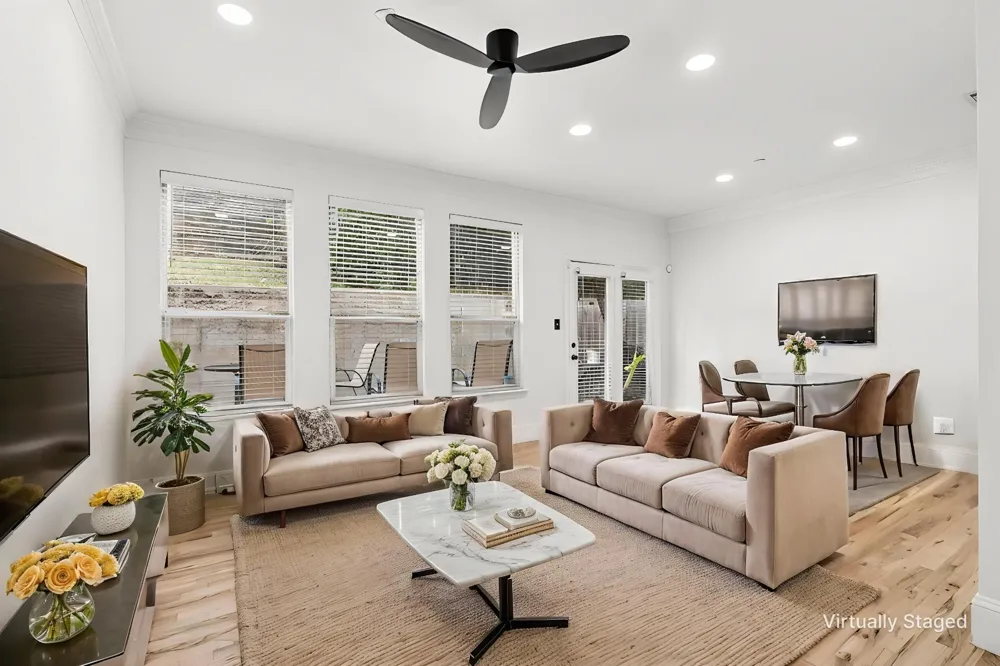 2117 Parkview Carrollton, TX 75006