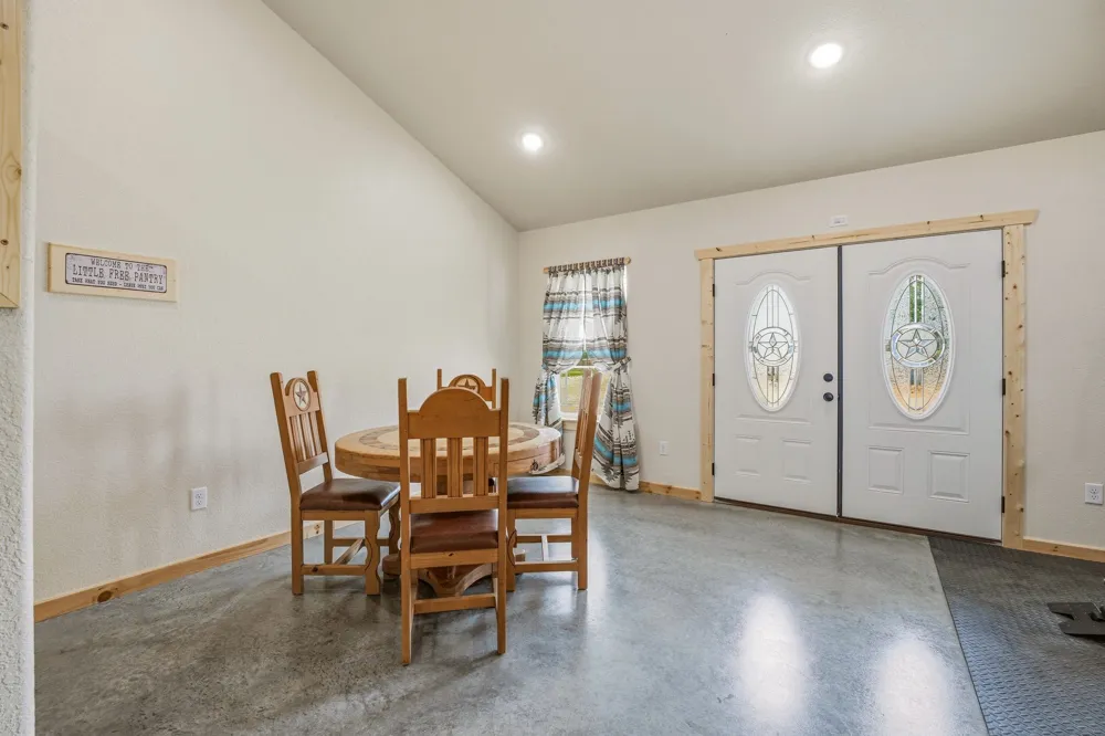 5415 CR 456 Stephenville, TX 76401