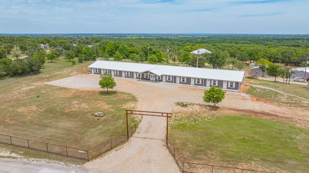 5415 CR 456 Stephenville, TX 76401