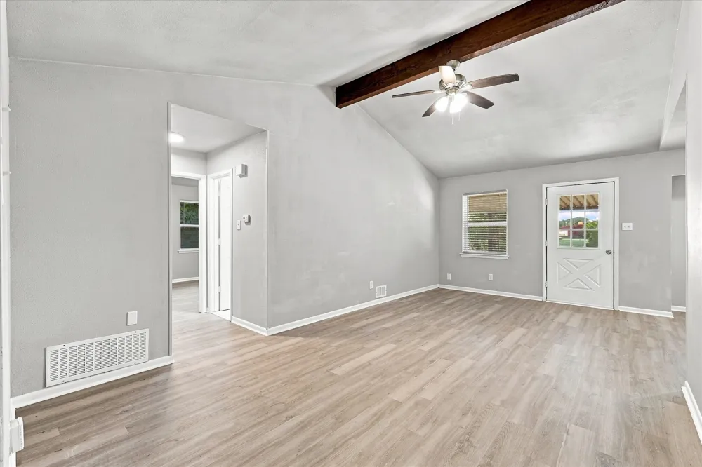 104 Stephen Drive Sanger, TX 76266