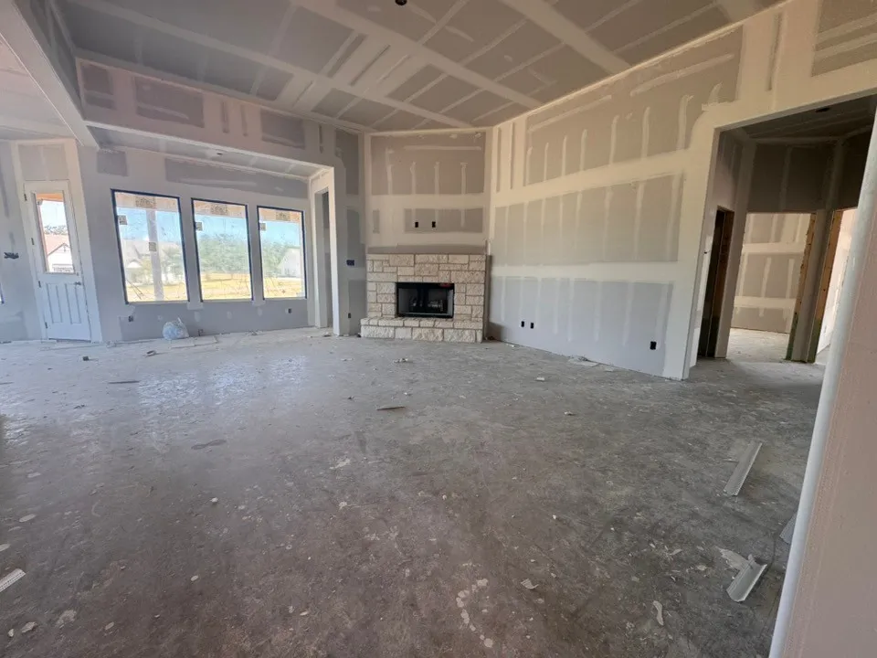 601 Tay Tay Way Springtown, TX 76082