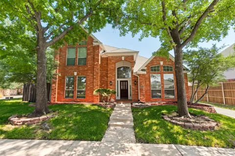1812 Pantigo Drive