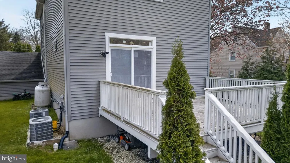 311 HUNT AVENUE Phillipsburg, NJ 08865