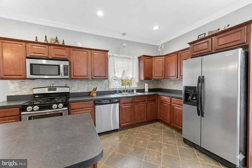 311 HUNT AVENUE Phillipsburg, NJ 08865