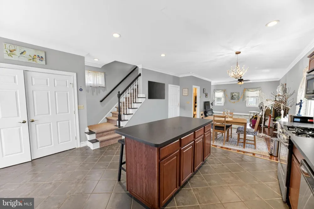 311 HUNT AVENUE Phillipsburg, NJ 08865