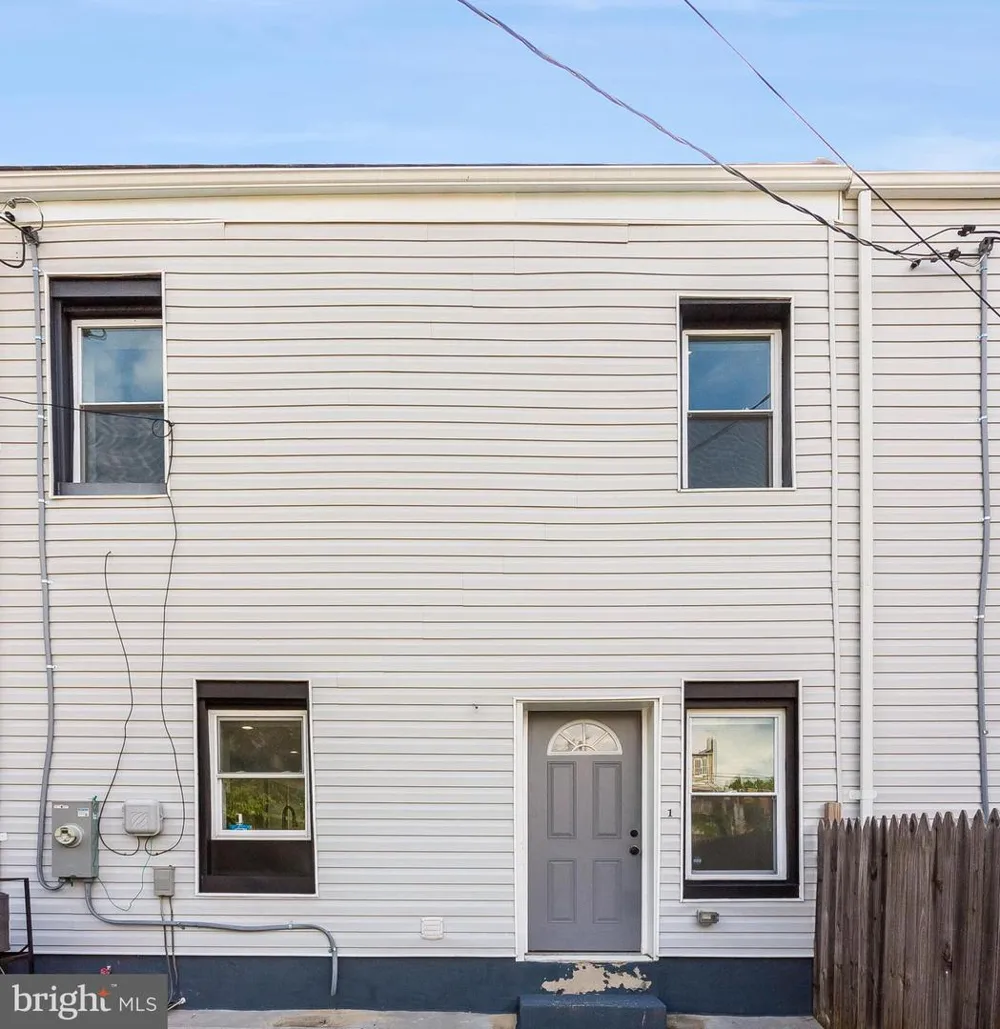 3835 REISTERSTOWN ROAD Baltimore, MD 21215