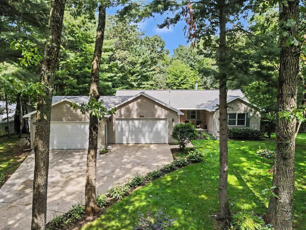 13271 Twin Creek Lane NE Greenville, MI 48838