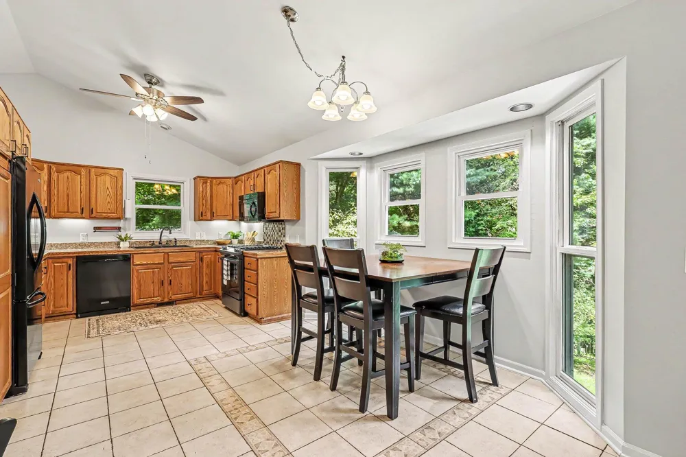 13271 Twin Creek Lane NE Greenville, MI 48838