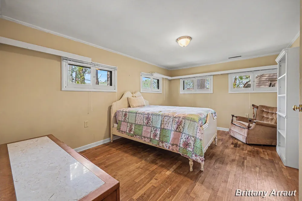 2027 Valentine Street NE Grand Rapids, MI 49525