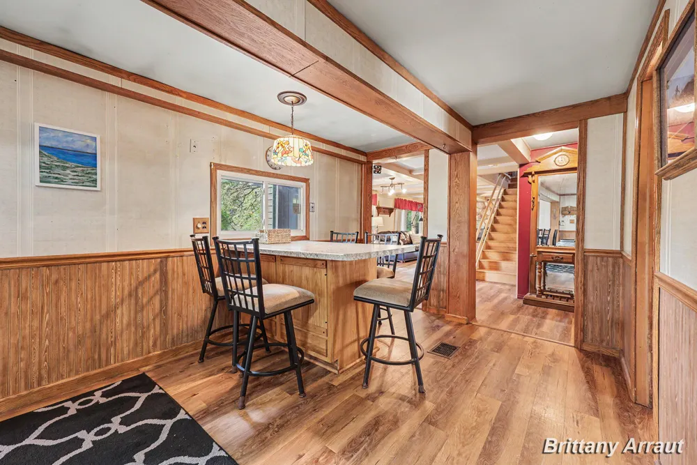 2027 Valentine Street NE Grand Rapids, MI 49525