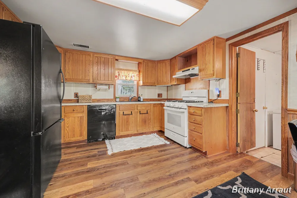 2027 Valentine Street NE Grand Rapids, MI 49525