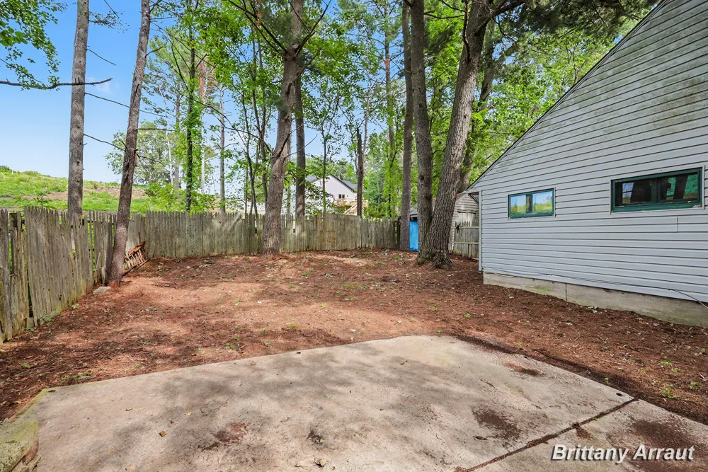2027 Valentine Street NE Grand Rapids, MI 49525