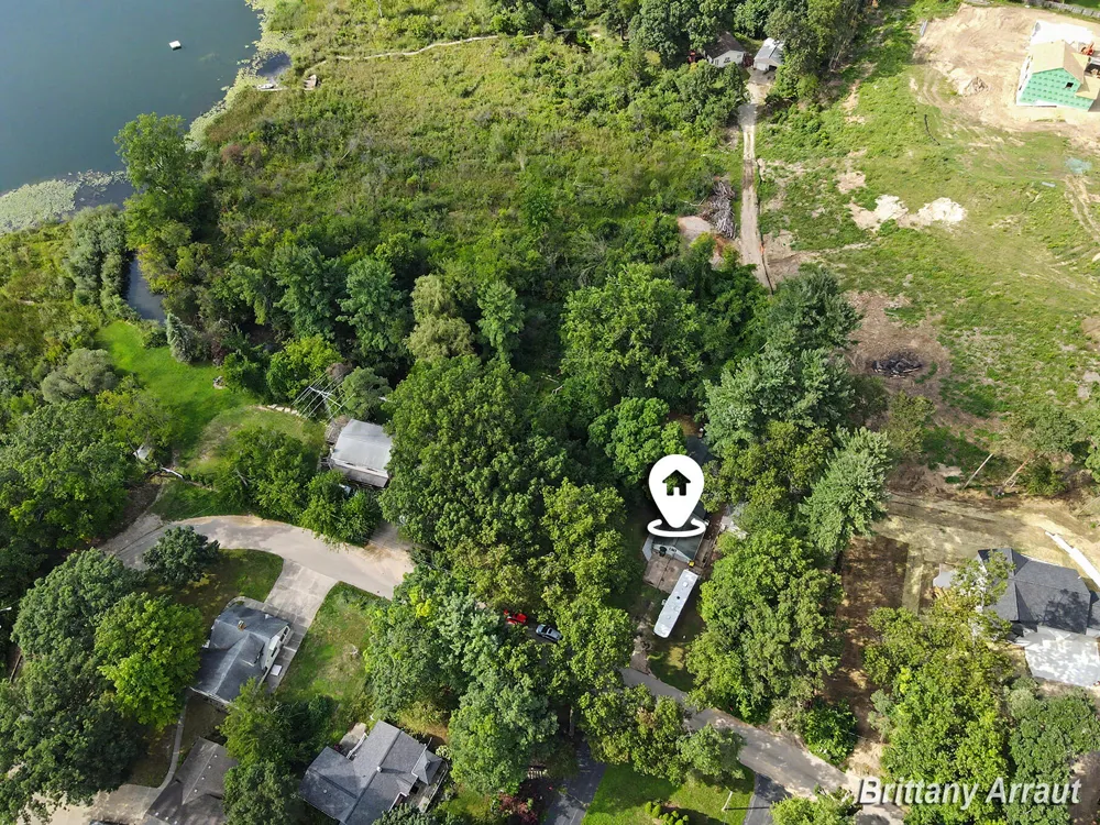 2027 Valentine Street NE Grand Rapids, MI 49525