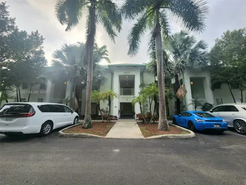 5300 NW 87th Ave #614