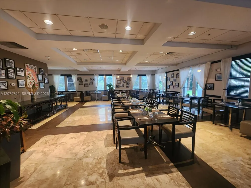 5300 NW 87th Ave #614 Doral, FL 33178