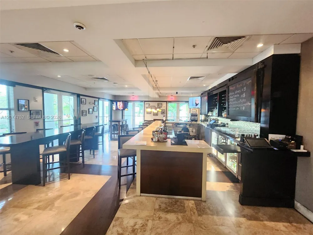 5300 NW 87th Ave #614 Doral, FL 33178