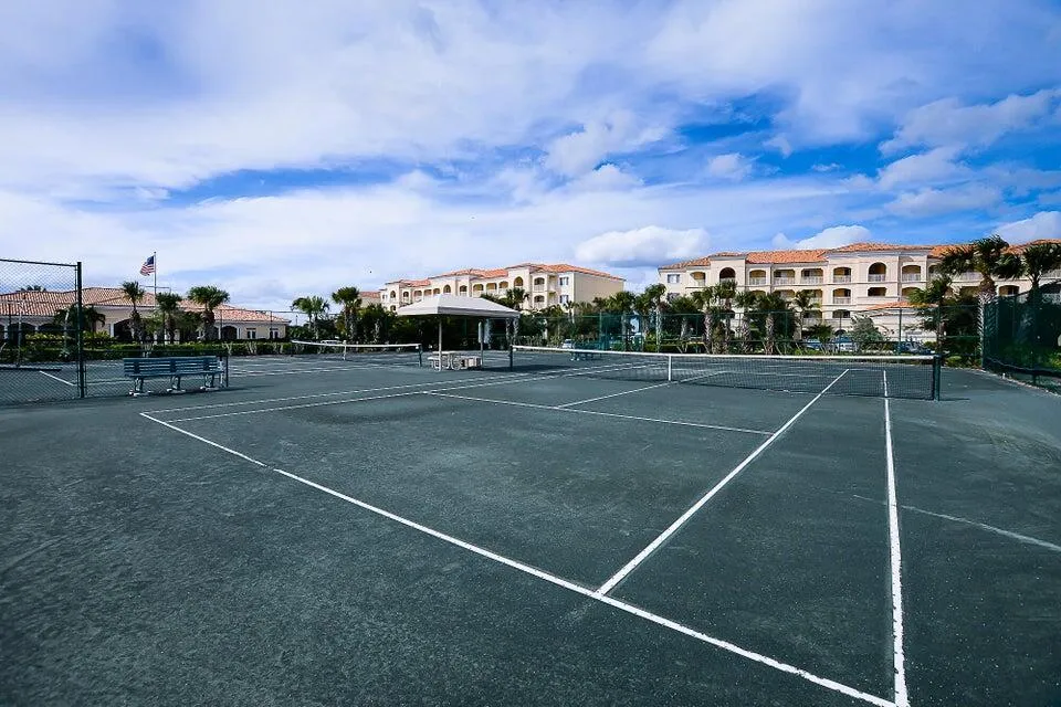 27 HARBOUR ISLE DRIVE W #305 Fort Pierce, FL 34949
