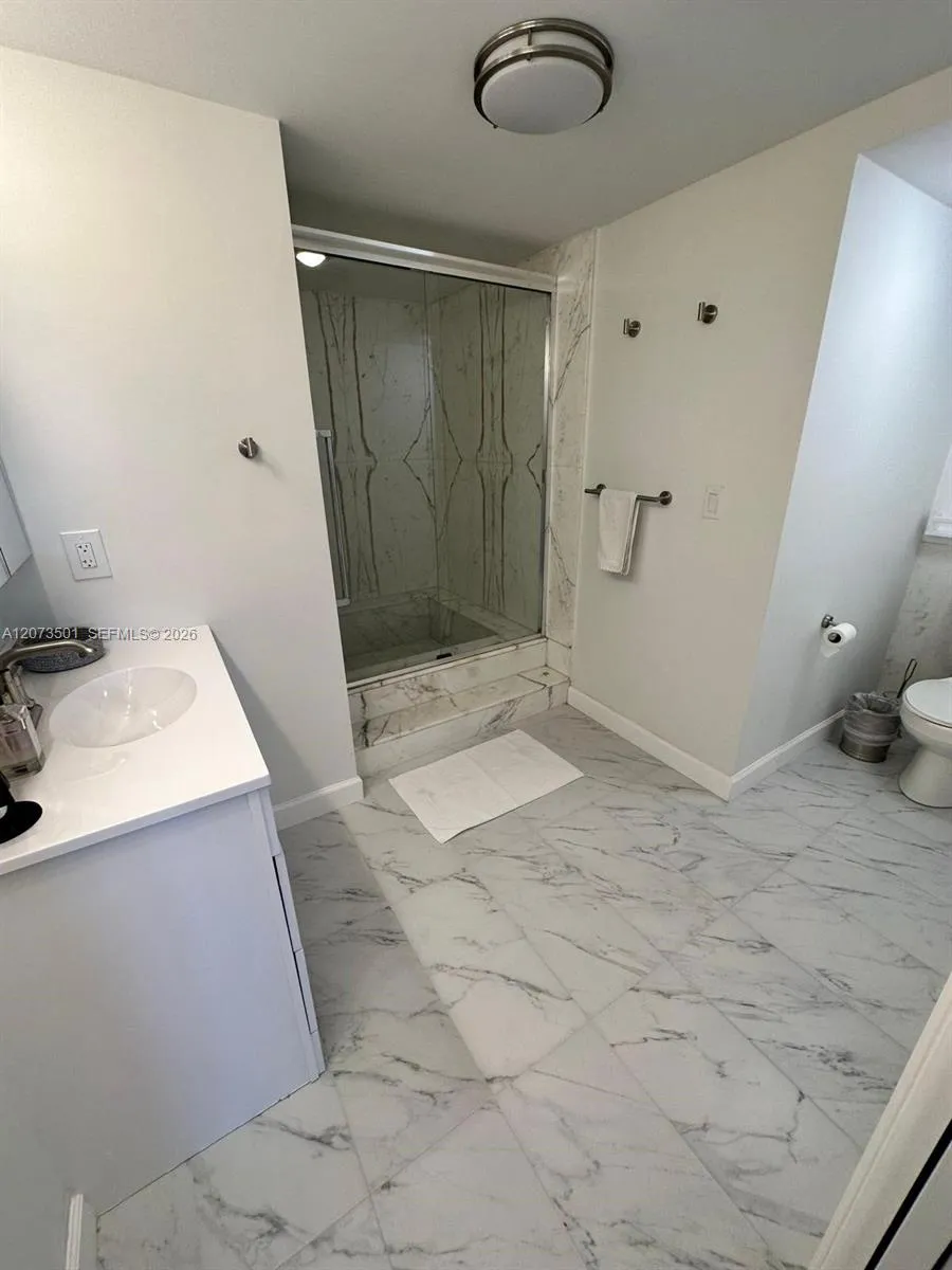 Address Not Shown Key Biscayne, FL 33149
