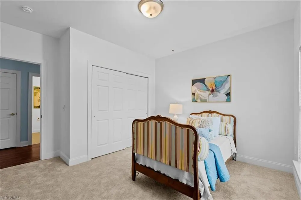 200 Lennox Drive #3B Jamestown, NC 27282
