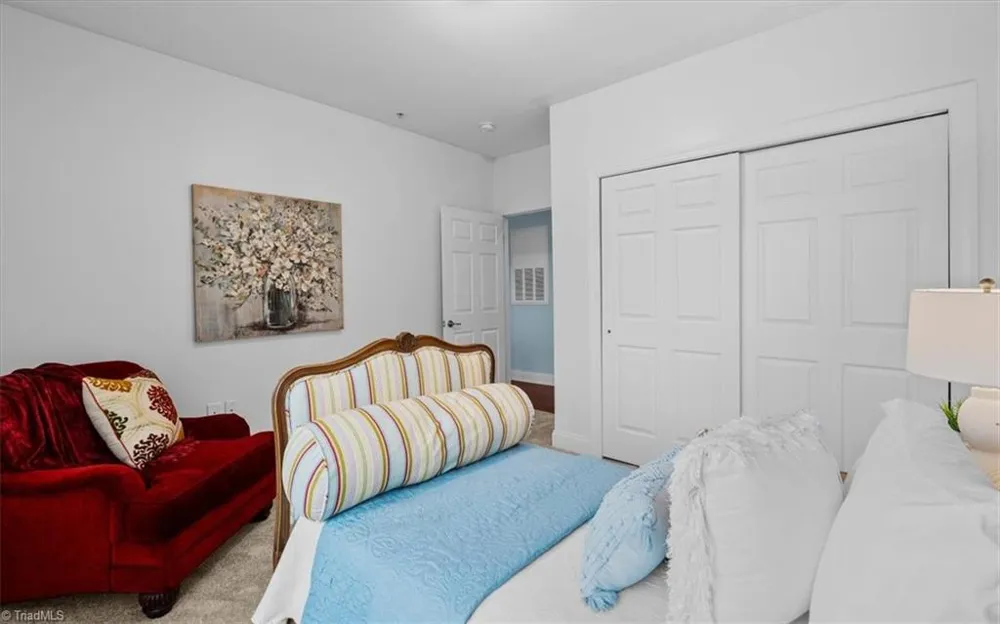 200 Lennox Drive #3B Jamestown, NC 27282