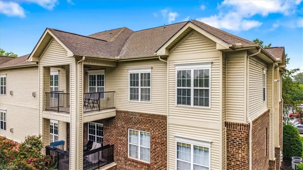 200 Lennox Drive #3B Jamestown, NC 27282