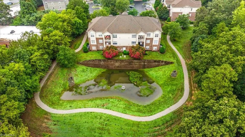 200 Lennox Drive #3B Jamestown, NC 27282
