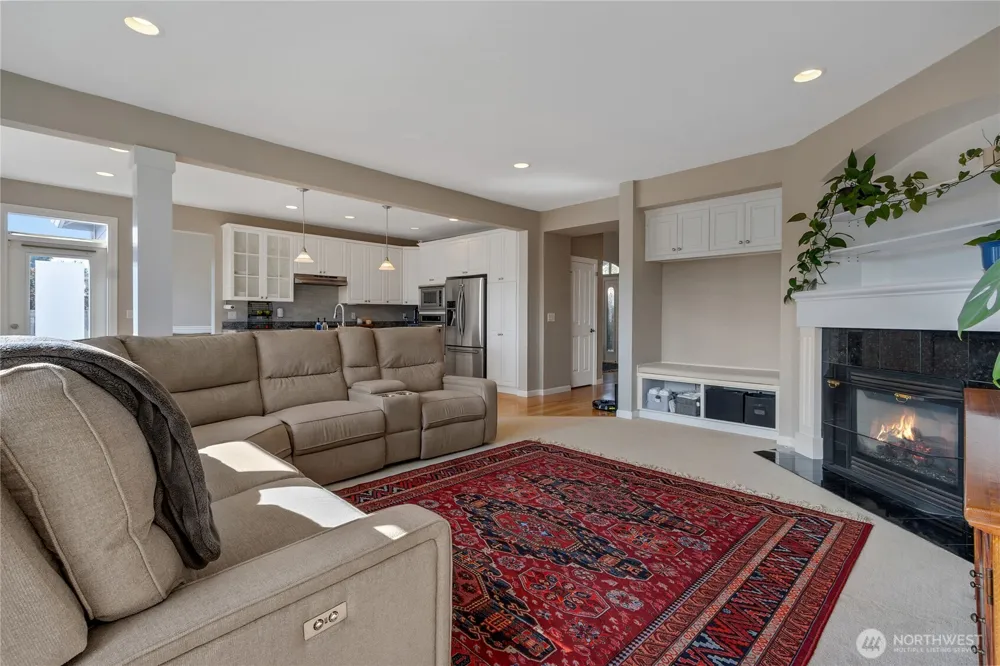 25128 161st Place SE Covington, WA 98042