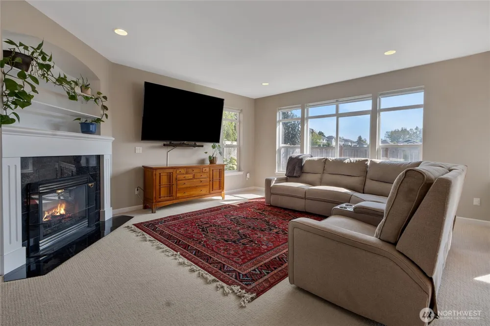 25128 161st Place SE Covington, WA 98042