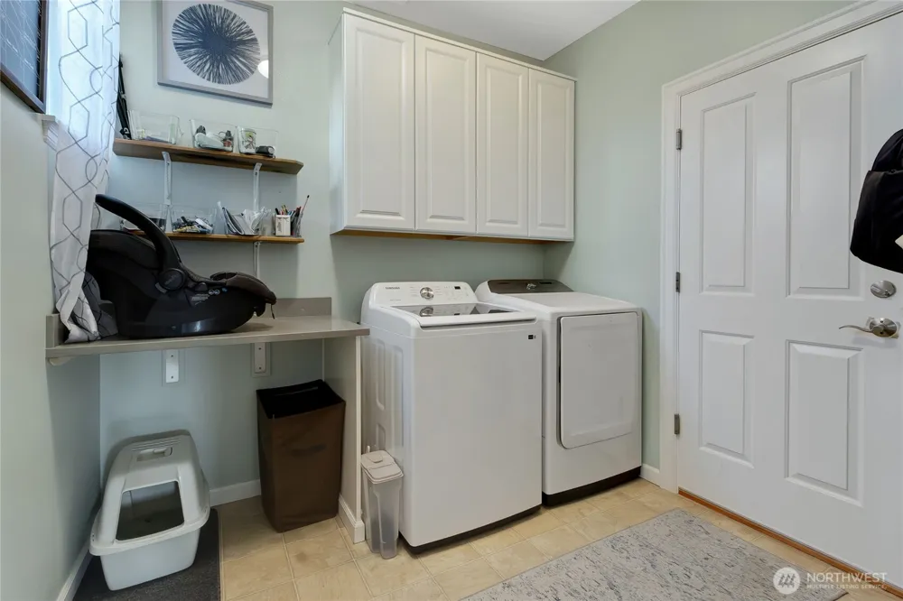 25128 161st Place SE Covington, WA 98042