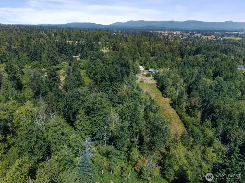 908 140th Street NE Marysville, WA 98271
