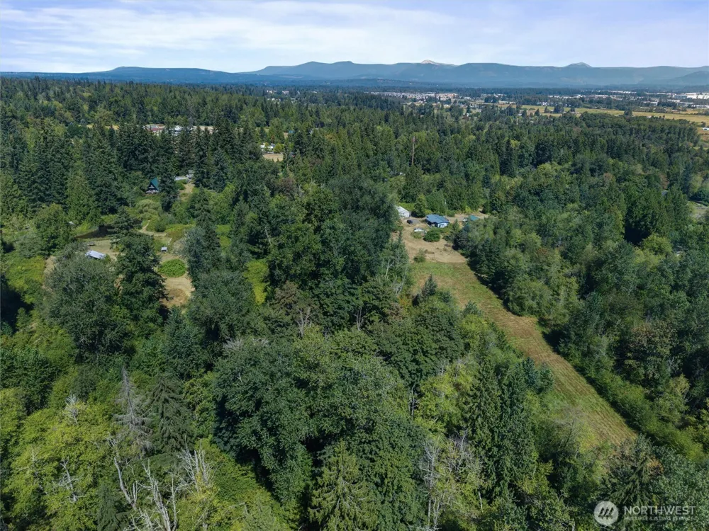 908 140th Street NE Marysville, WA 98271