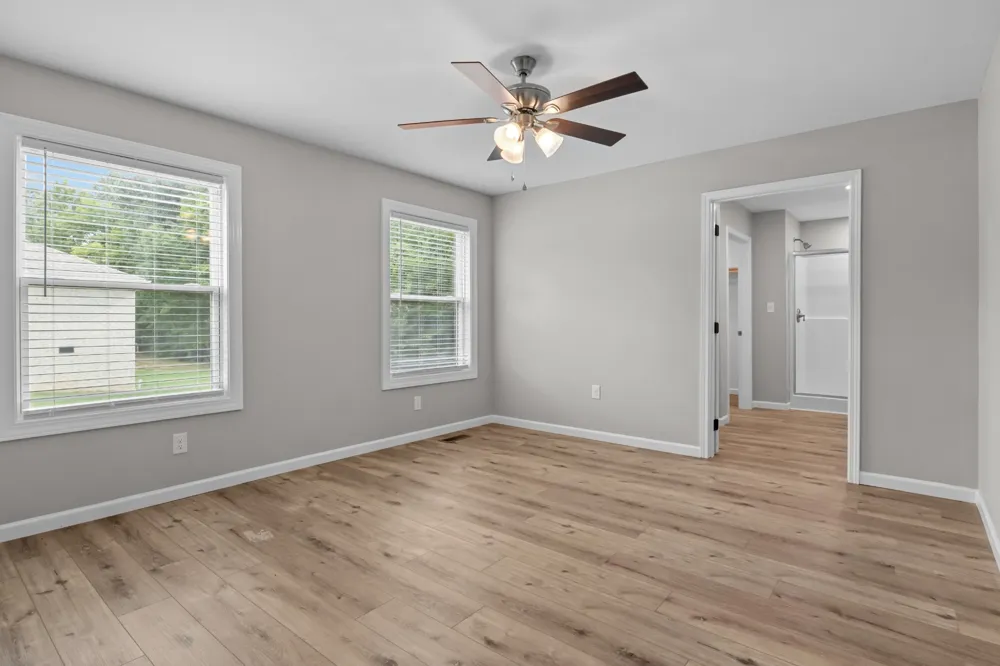 55 Hillcrest Dr Bruceton, TN 38317