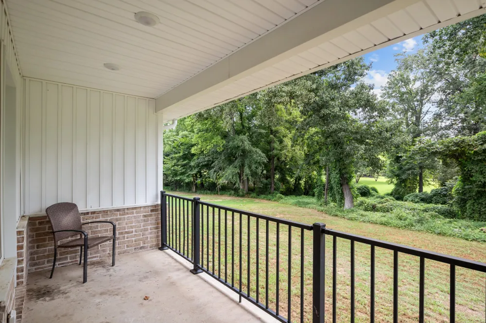 55 Hillcrest Dr Bruceton, TN 38317
