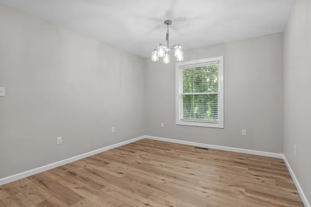55 Hillcrest Dr Bruceton, TN 38317