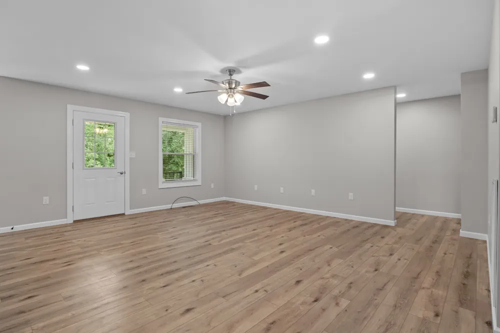 55 Hillcrest Dr Bruceton, TN 38317