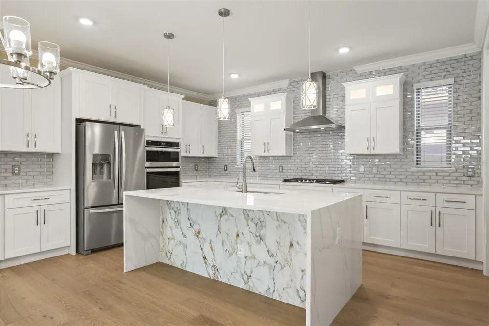 8224 PROCIDA ISLE LANE Windermere, FL 34786