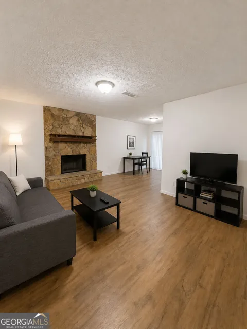 232 Rustwood DR
