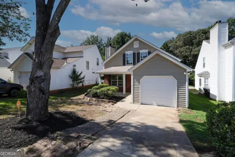 2316 Blackwatch CIR SW