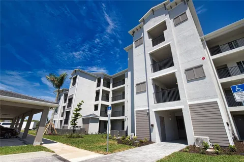 12280 WELLEN GOLF STREET #104