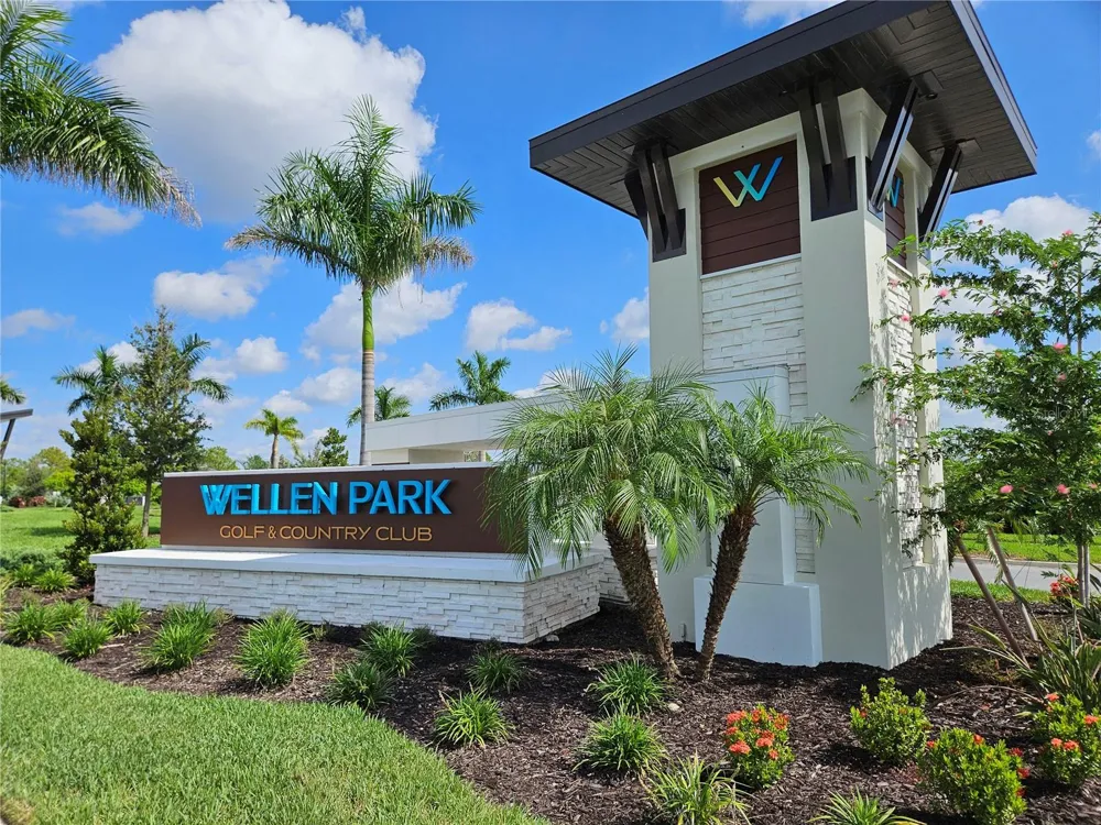 12280 WELLEN GOLF STREET #104 Venice, FL 34293