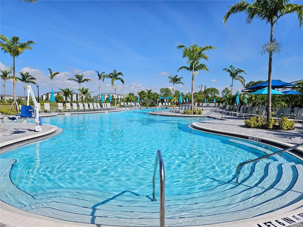 12280 WELLEN GOLF STREET #104 Venice, FL 34293