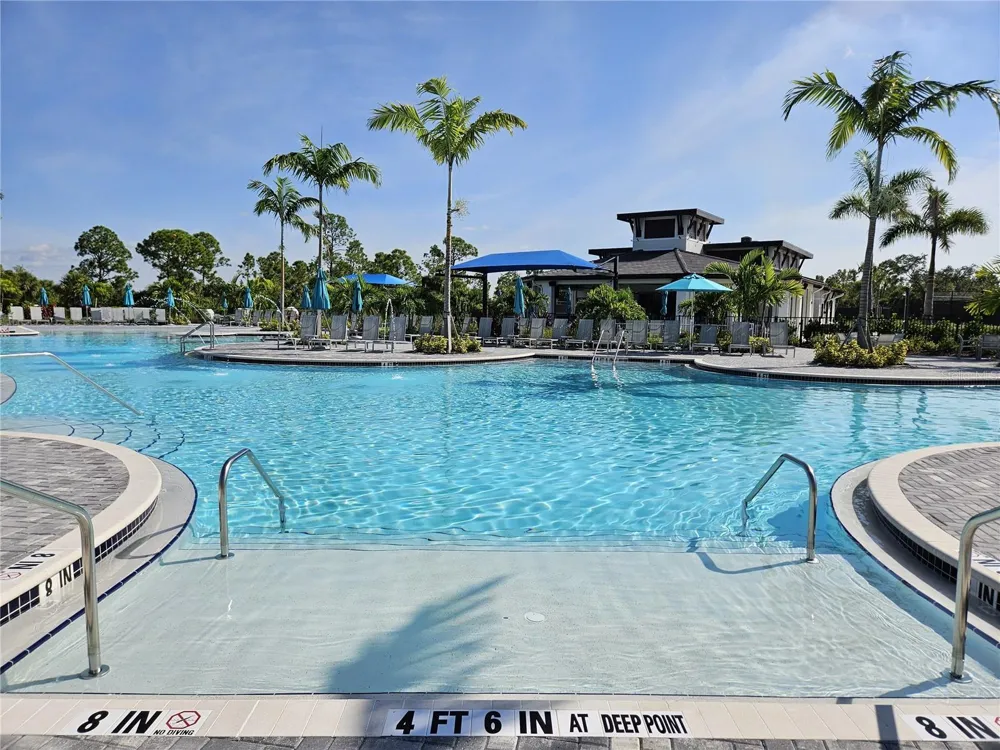 12280 WELLEN GOLF STREET #104 Venice, FL 34293