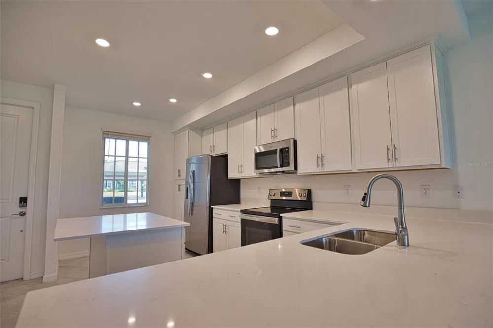 12280 WELLEN GOLF STREET #104 Venice, FL 34293
