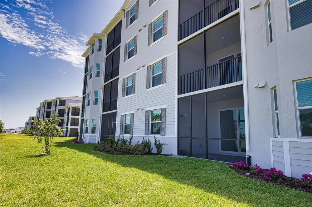 12280 WELLEN GOLF STREET #104 Venice, FL 34293