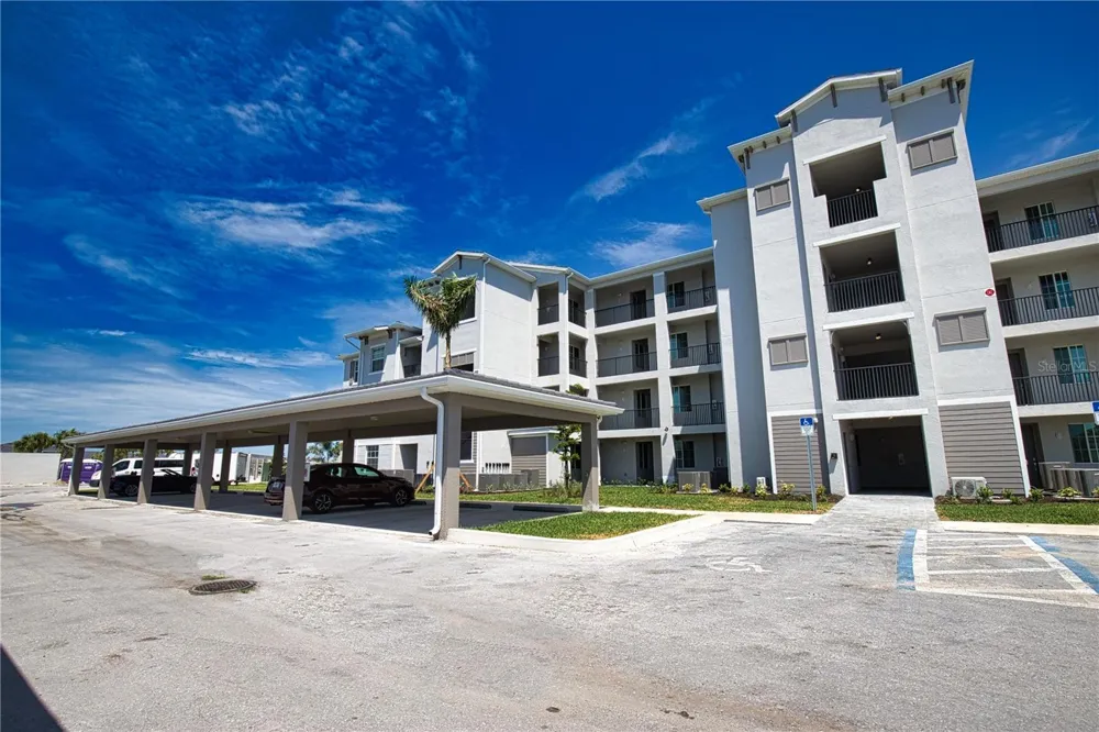 12280 WELLEN GOLF STREET #104 Venice, FL 34293