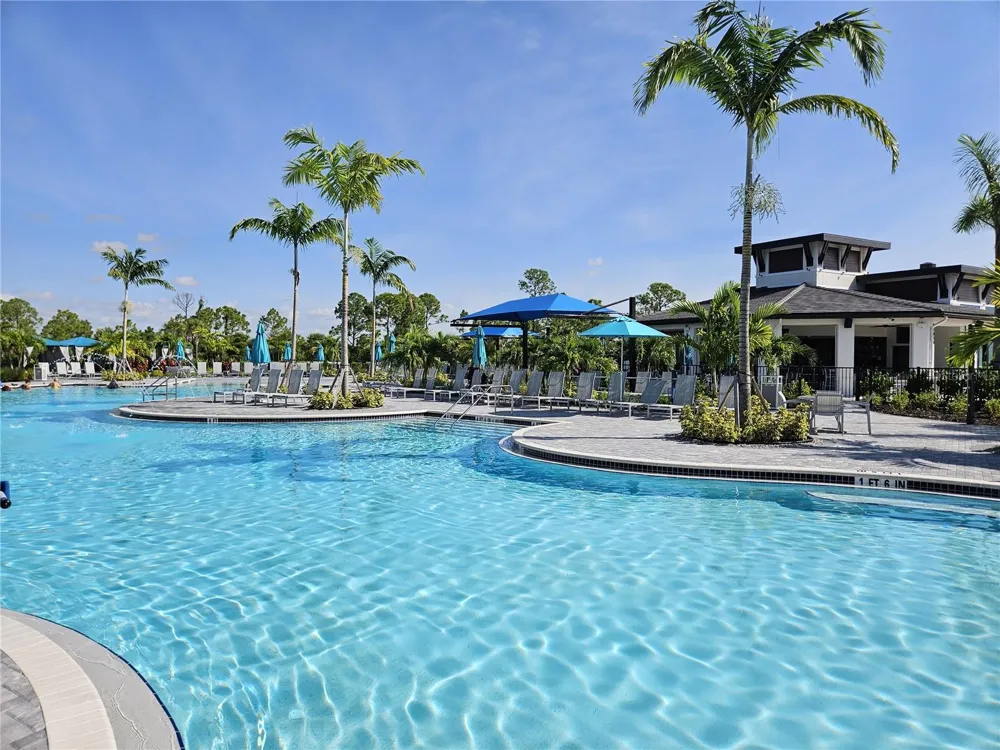 12280 WELLEN GOLF STREET #104 Venice, FL 34293