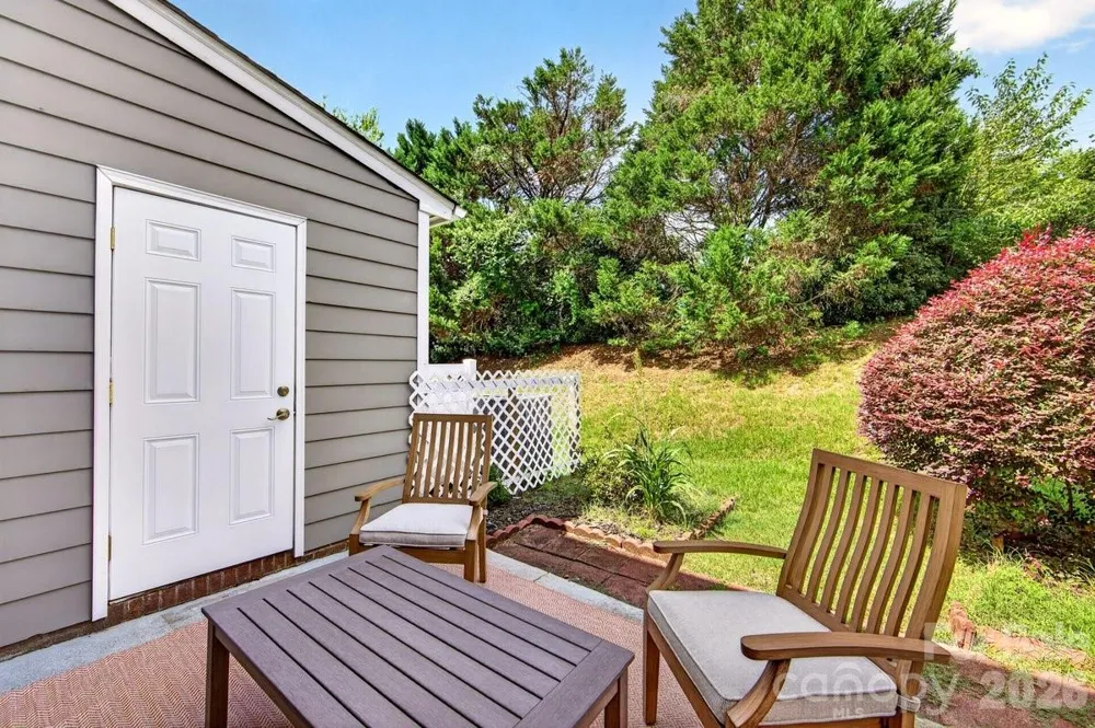 4219 Blacktree Lane Charlotte, NC 28226