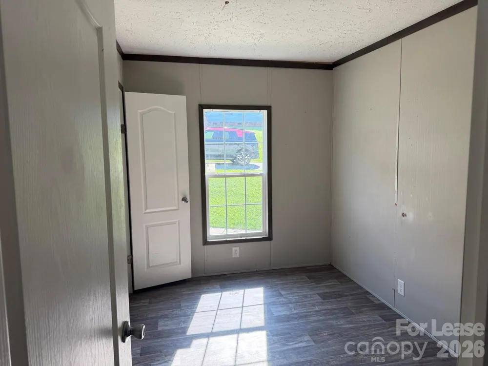 115 Kimberly Circle Dallas, NC 28034
