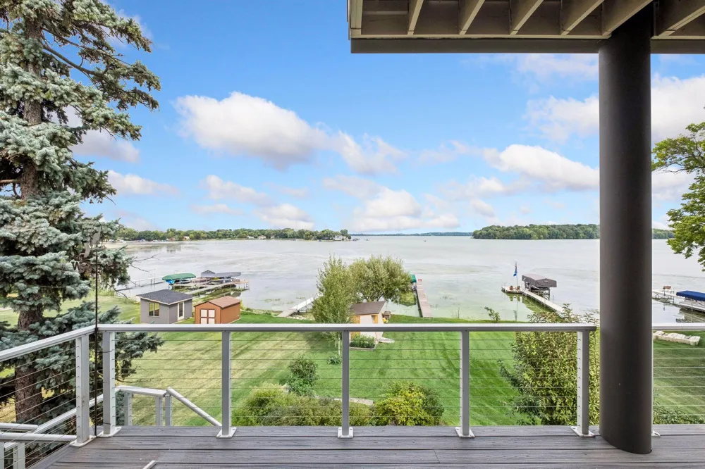 224 W Lake Street Waconia, MN 55387